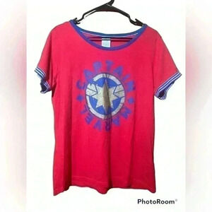 Disney Tokyo Captain Marvel Women’s Graphic T-Shirt Size Large